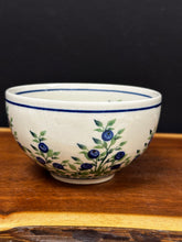 Load image into Gallery viewer, Bowl, 4.5&quot; x 2.5&quot; - Rice - Berries on the Vine
