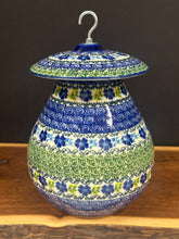 Load image into Gallery viewer, Birdhouse, Kalich Unikat - Sapphire &amp; Swirls
