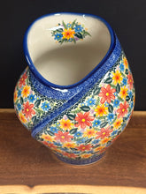Load image into Gallery viewer, Vase, Tulip - Sunny Fields Art Level 2
