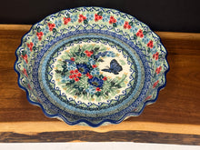 Load image into Gallery viewer, Pie Plate, Fluted 10" - U4-U4600
