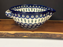 Load image into Gallery viewer, Bowl, Batter 2 Qt. - Peacock
