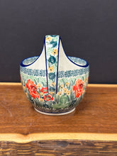 Load image into Gallery viewer, Bowl, Loop Handle Soup - U4400
