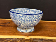 Load image into Gallery viewer, Bowl, Pedestal 5.25&quot; - Daisy Flurry
