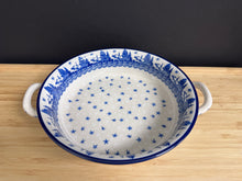 Load image into Gallery viewer, Baker, Round w/handles 8&quot;
