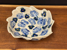 Load image into Gallery viewer, Bowl, Swirl Pre-owned by ANDY
