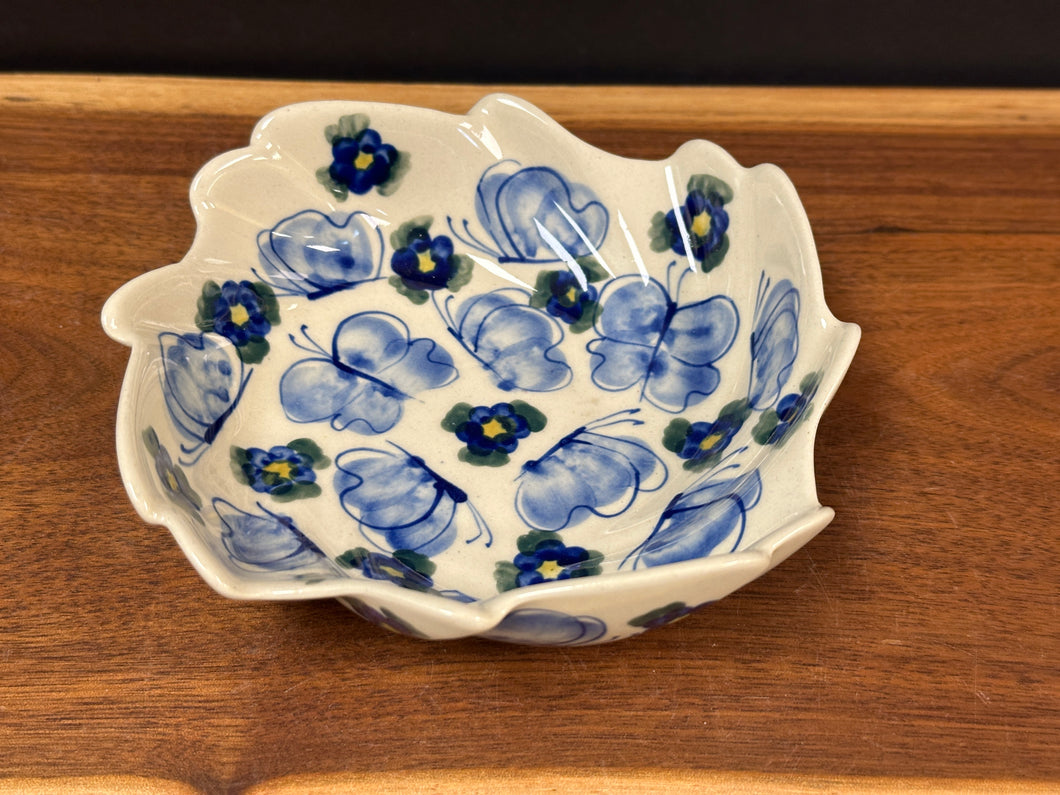 Bowl, Swirl Pre-owned by ANDY