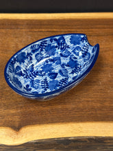 Load image into Gallery viewer, Spoon Rest, Pre-owned Blue Fern
