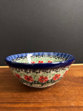 Load image into Gallery viewer, Bowl, Nesting 4.75&quot;
