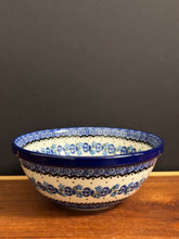 Load image into Gallery viewer, Bowl, Nesting 6.5&quot;
