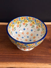 Load image into Gallery viewer, Bowl, Pedestal
