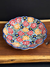 Load image into Gallery viewer, Bowl, Scalloped Large Manufaktura
