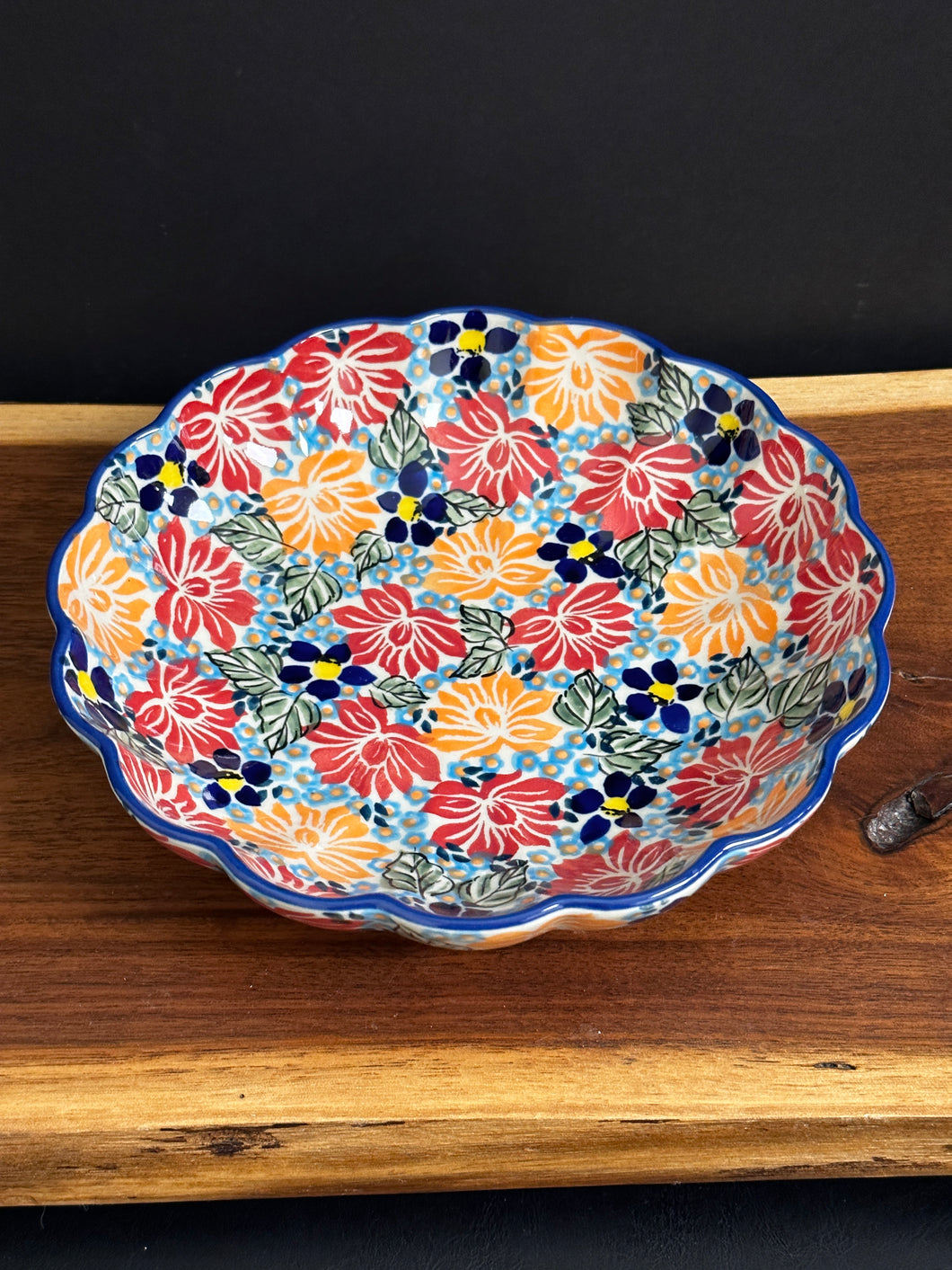 Bowl, Scalloped Large Manufaktura