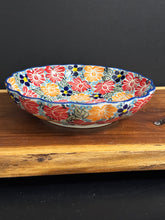 Load image into Gallery viewer, Bowl, Scalloped Large Manufaktura
