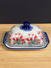Load image into Gallery viewer, Butter Dish - Crimson Bells
