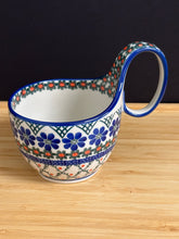 Load image into Gallery viewer, Bowl, Loop Handle Soup
