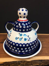 Load image into Gallery viewer, Cheese Lady 7.5&quot; - Sky Flowers
