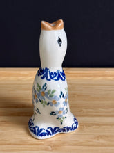 Load image into Gallery viewer, Pie Bird Manufaktura - Wisteria
