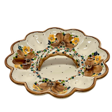 Load image into Gallery viewer, Egg Plate, 12 count with Basket Handle - Coffee &amp; Cream
