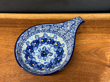 Load image into Gallery viewer, Ladle Rests
