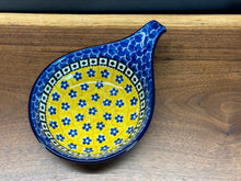 Load image into Gallery viewer, Ladle Rests

