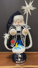 Load and play video in Gallery viewer, Nutcracker, Steinbach Starlight Santa - Limited Edition with Lights and Music
