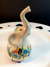 Load image into Gallery viewer, Elephant Ring Holder, Kalich
