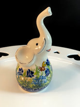 Load image into Gallery viewer, Elephant Ring Holder, Kalich
