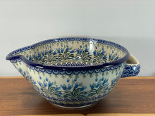 Load image into Gallery viewer, Bowl, Batter 2 Qt.

