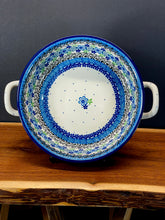 Load image into Gallery viewer, Baker, Round w/handles 8&quot;
