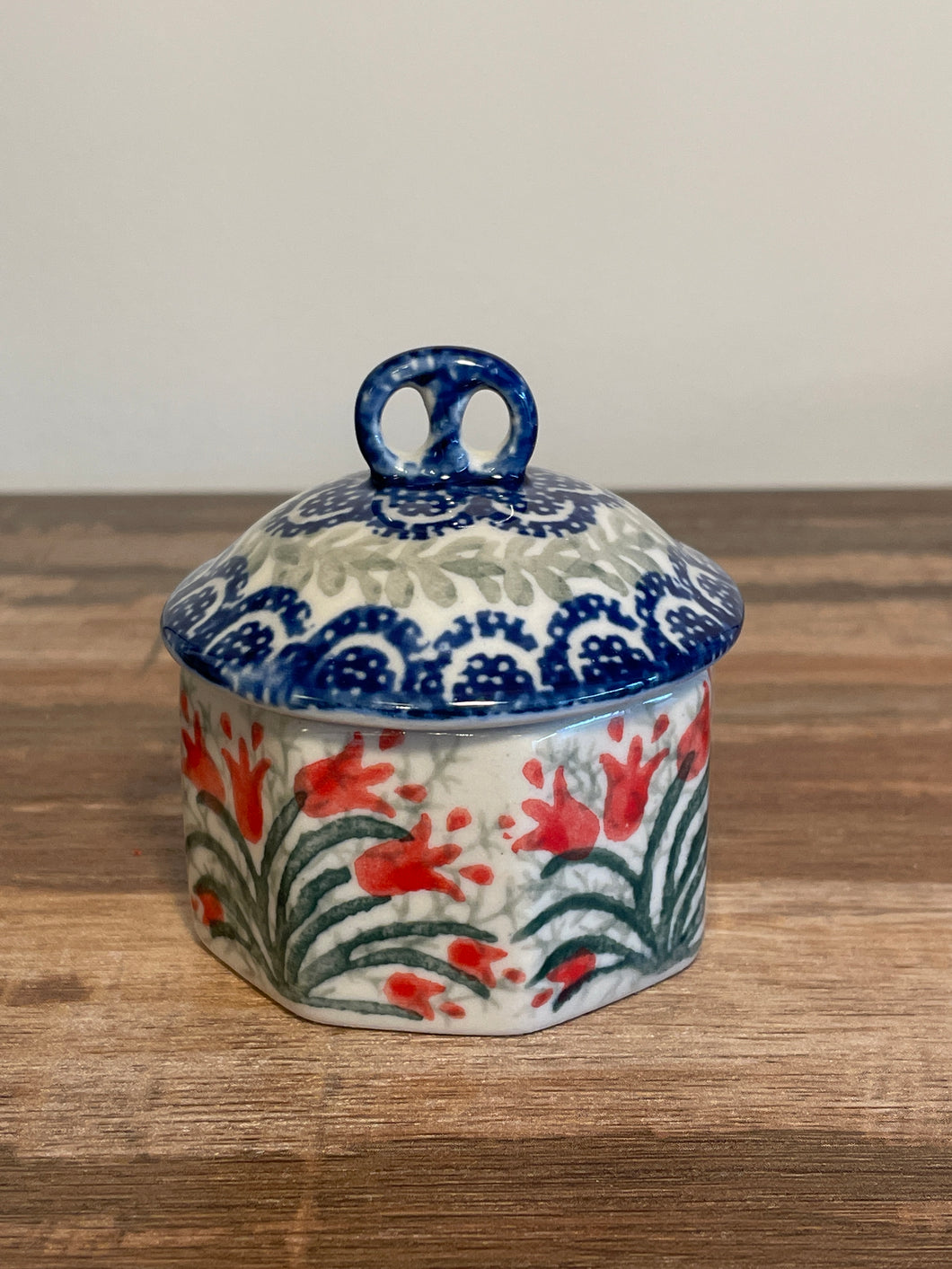 Trinket Box - Crimson Bells