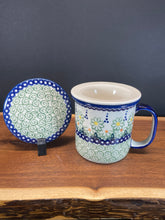 Load image into Gallery viewer, Mug, Tea w/Infuser Manufaktura
