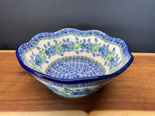 Load image into Gallery viewer, Bowl, Wavy Edge 8&quot;
