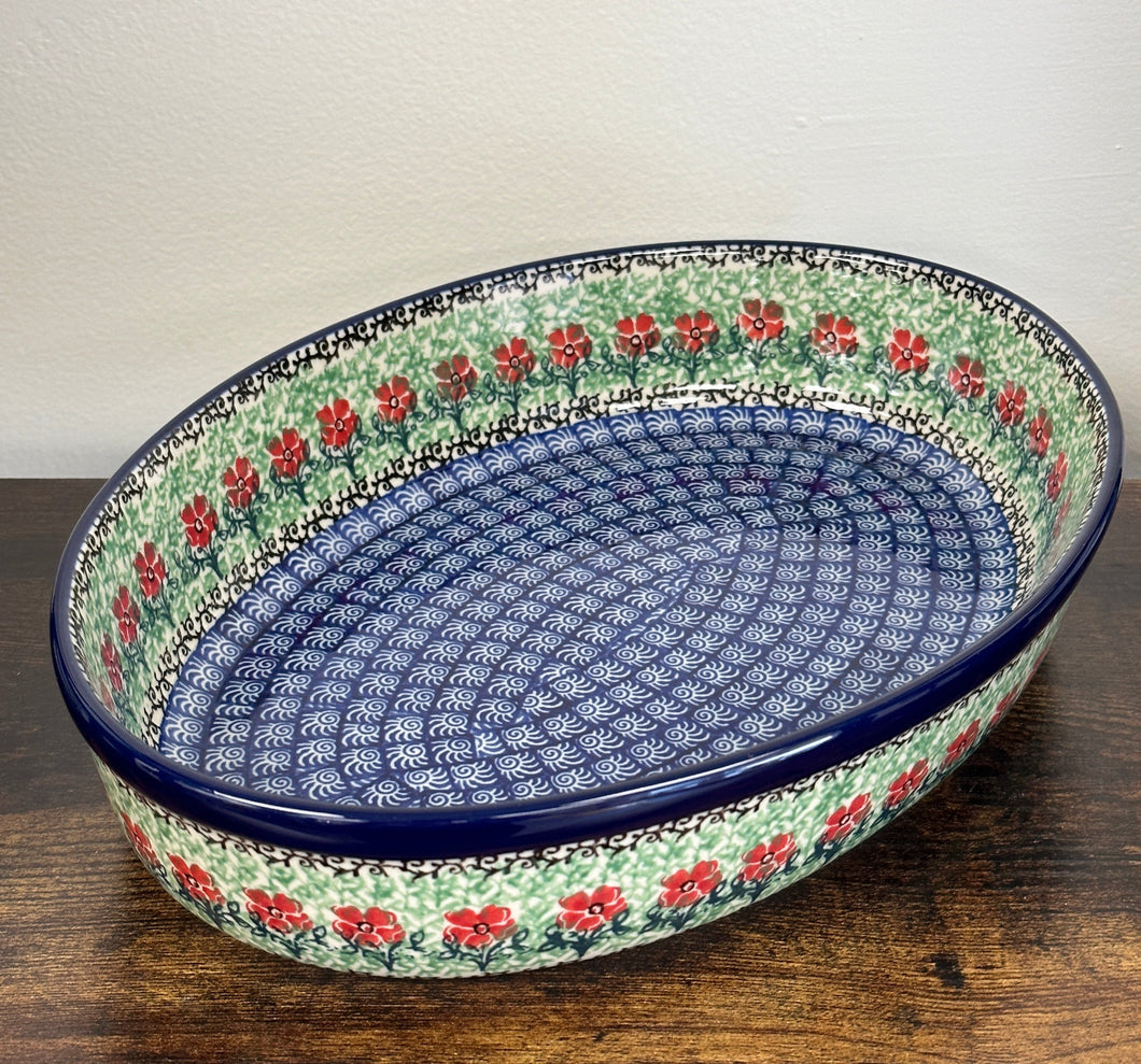 Baker, Oval Large