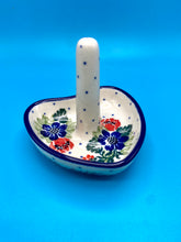 Load image into Gallery viewer, Ring Holder, Heart Based
